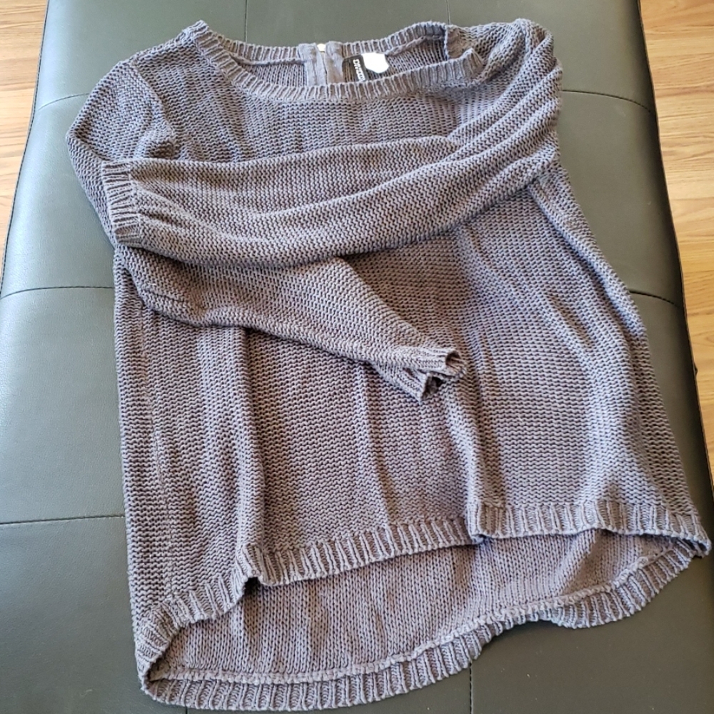 Sweater - Picture 2 of 3